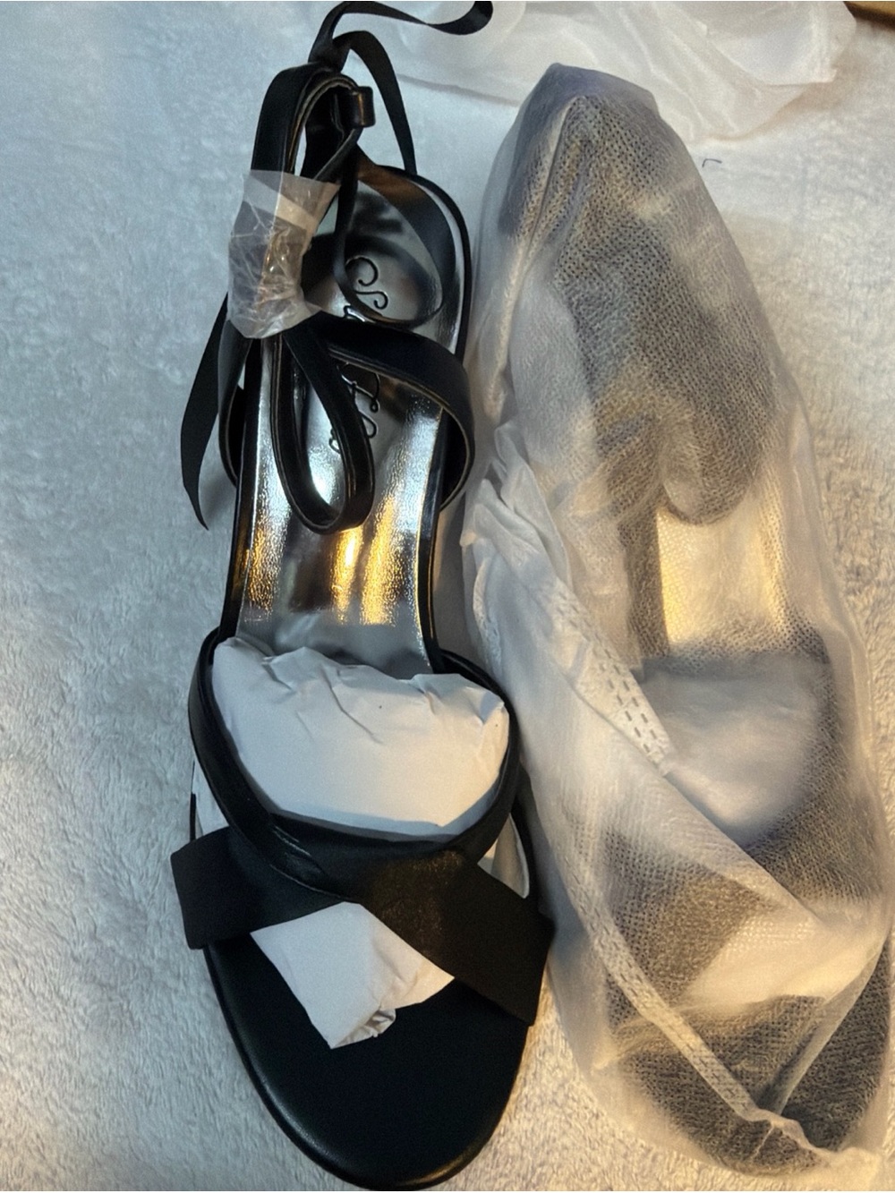 Show How Open-Toe Black Ankle Tie Sandals - Women